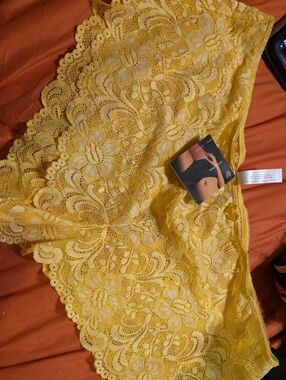 Lane Bryant Bright Yellow Lace Boyshorts